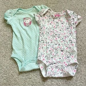 Child of mine by Carter’s bundle set of 2 onesies, turquoise owl, baby girl 0-3m